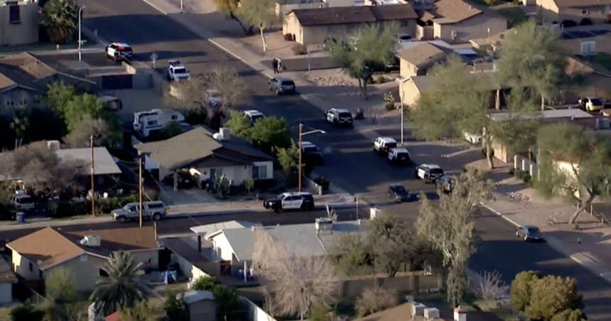 Teen, ‘juvenile’ injured after apparent drive-by shooting in Tempe