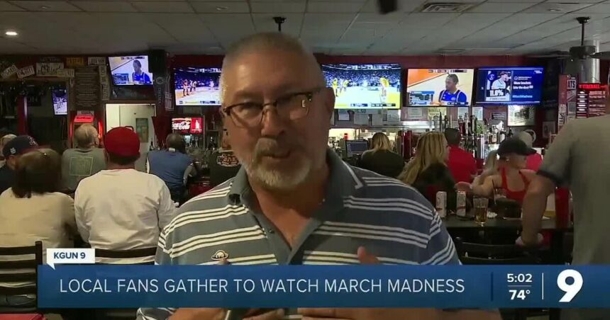 Local fans gather to watch March Madness